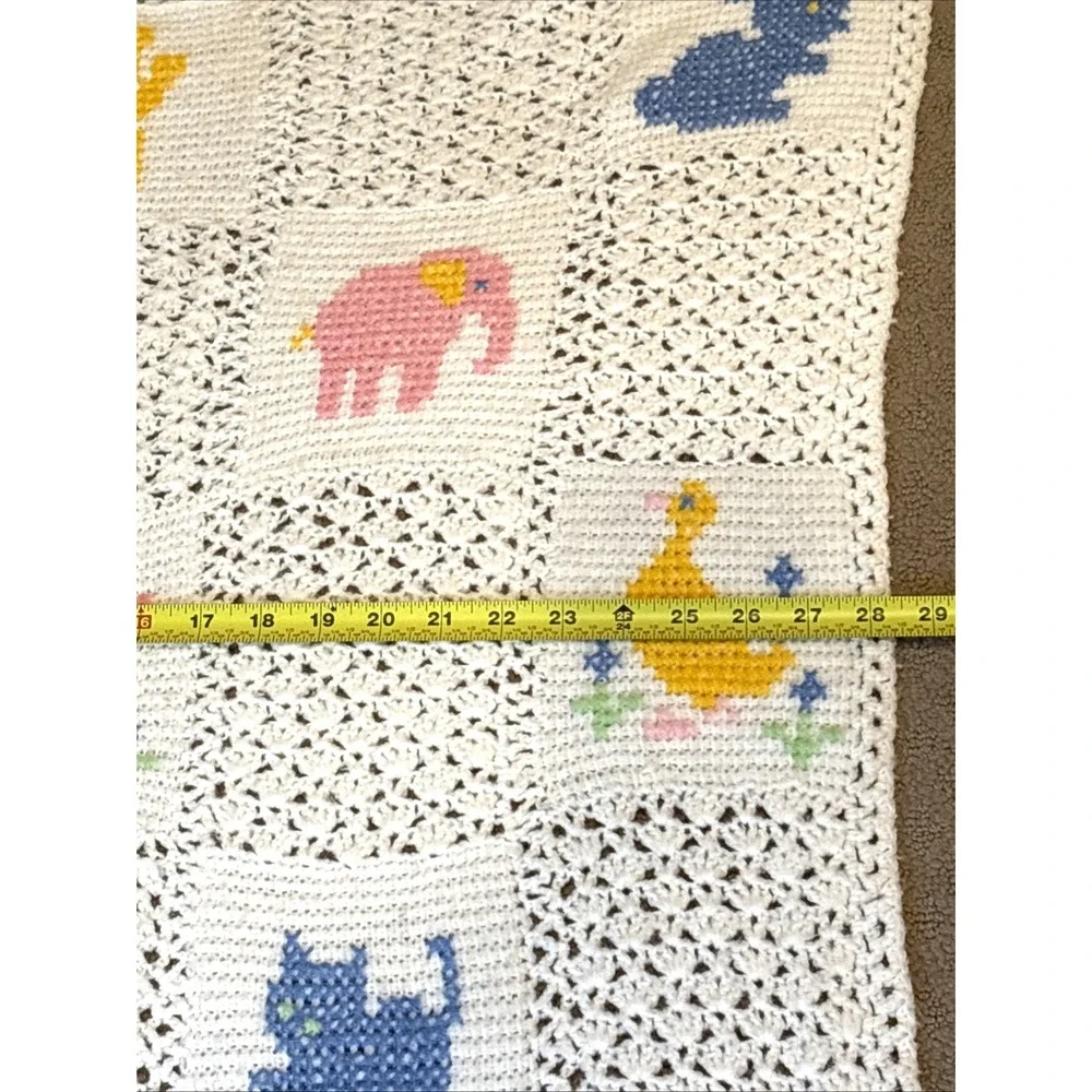 Vintage Crocheted Baby Blanket White With Pastel Animals Duck Bunny Kitten 28x46